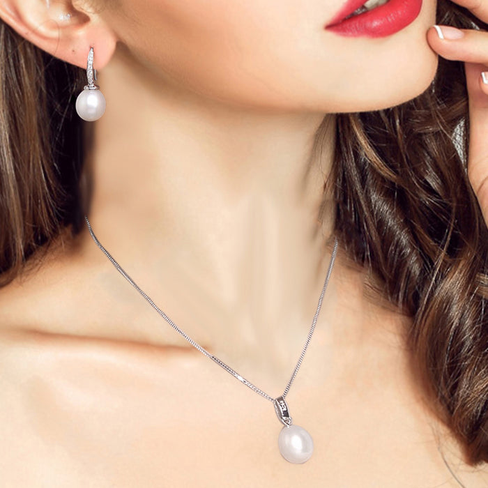 Classic Platinum Freshwater Pearl Necklace